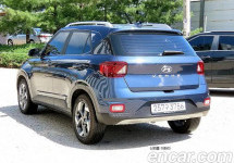 Hyundai Venue 