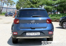 Hyundai Venue 