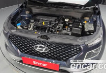 Hyundai Venue 