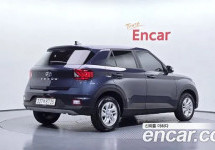 Hyundai Venue 