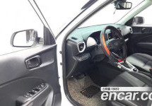 Hyundai Venue 