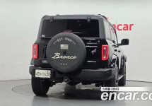 Ford Bronco 