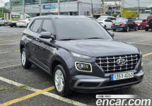 Hyundai Venue 