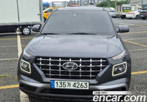 Hyundai Venue 