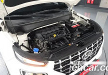 Hyundai Venue 