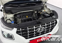 Hyundai Venue 