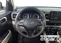 Hyundai Venue 