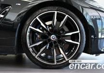Bmw 8-Series 