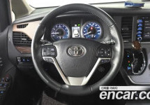 Toyota Sienna 