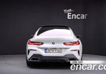Bmw 8-Series 