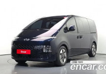 Hyundai Staria 