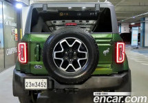 Ford Bronco 