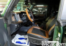 Ford Bronco 