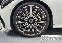 Mercedes-Benz Cle-Class 