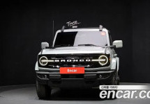 Ford Bronco 