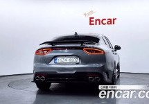 Kia Stinger 