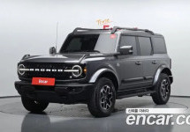 Ford Bronco 