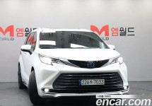 Toyota Sienna 