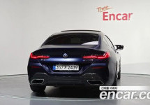 Bmw 8-Series 