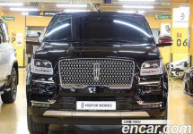 Lincoln Navigator 