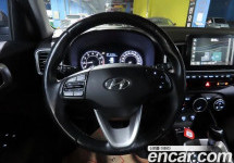 Hyundai Venue 