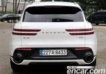 Genesis Gv70 