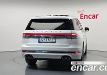 Lincoln Aviator 