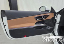 Mercedes-Benz Cle-Class 