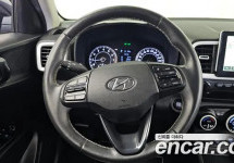 Hyundai Venue 