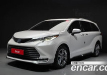 Toyota Sienna 