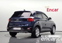 Hyundai Venue 