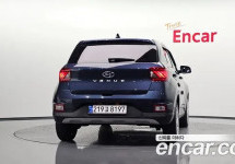 Hyundai Venue 