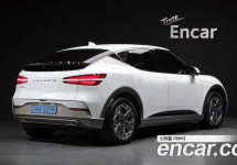Genesis Gv60 