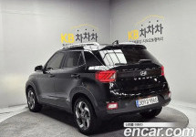 Hyundai Venue 