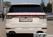 Lincoln Aviator 
