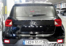 Hyundai Venue 