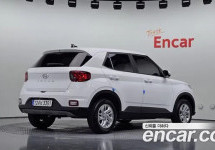 Hyundai Venue 