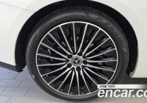 Mercedes-Benz Cle-Class 