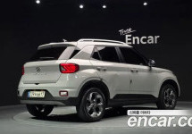 Hyundai Venue 