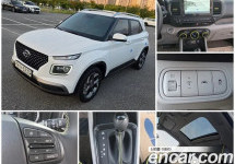 Hyundai Venue 
