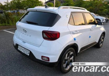 Hyundai Venue 