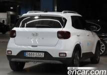 Hyundai Venue 