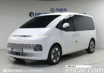 Hyundai Staria 
