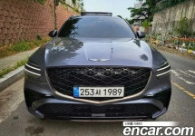 Genesis Gv70 