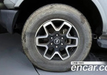 Ford Bronco 