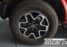 Ford Bronco 
