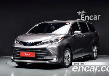 Toyota Sienna 