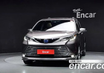 Toyota Sienna 
