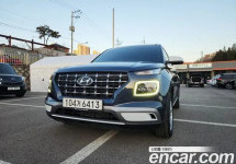 Hyundai Venue 