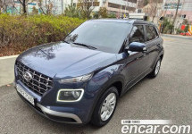 Hyundai Venue 